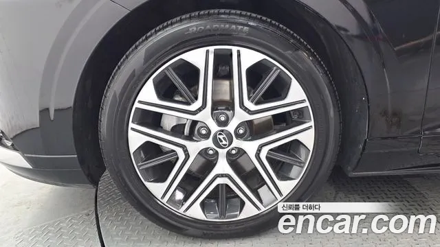 Hyundai Grandeur GN7 — Фото автомобиля 5