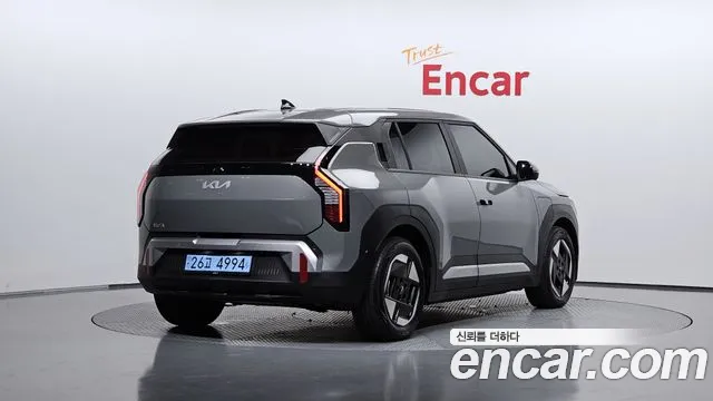Kia EV3 — Фото автомобиля 2
