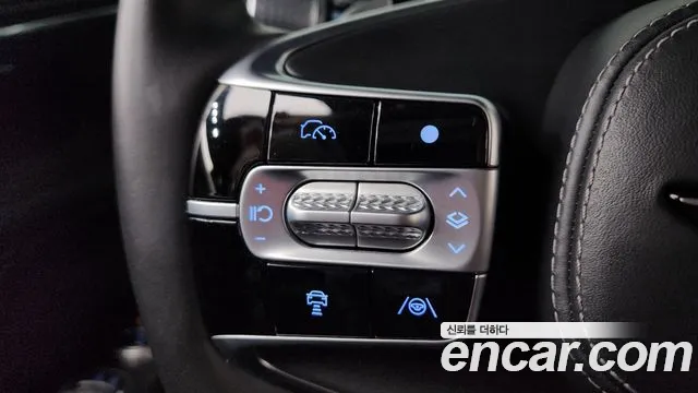 Genesis G90 Бензин 3.5 турбо AWD — Фото автомобиля 22