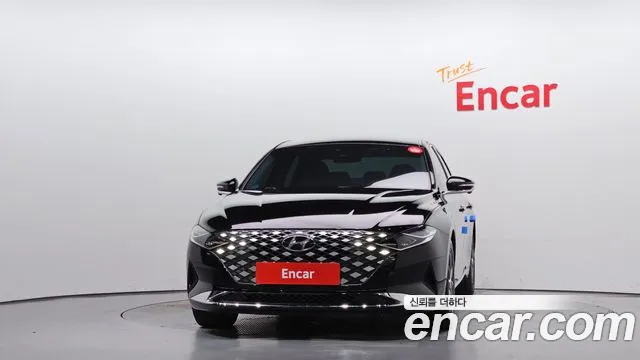 Hyundai Grandeur Grandeur (New) — Фото автомобиля 3