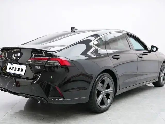 Honda Inspire — Фото автомобиля 17