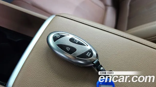 Hyundai Grandeur Grandeur (GN7) — Фото автомобиля 15
