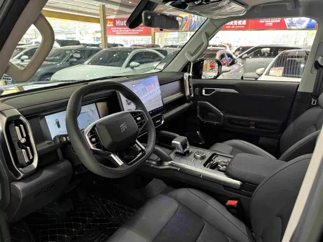 Jetour T2 — Фото автомобиля 5