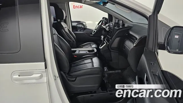 Hyundai Staria Staria Карго 5 мест — Фото автомобиля 11