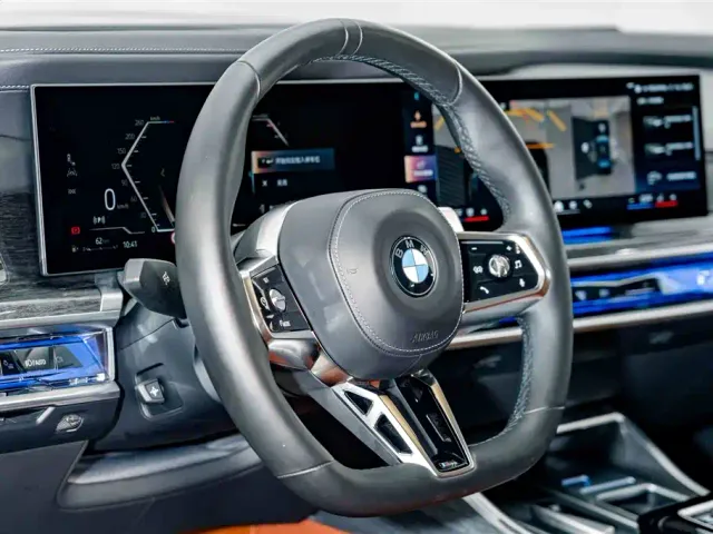 BMW 7 Series — Фото автомобиля 9
