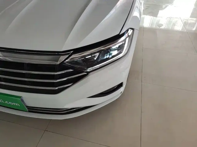 Volkswagen Sagitar — Фото автомобиля 17