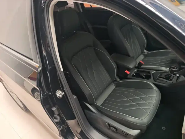 Volkswagen Tiguan L — Фото автомобиля 24