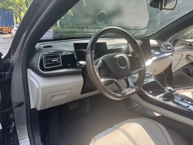 BYD Qin PLUS — Фото автомобиля 4