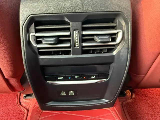 BMW 3 Series — Фото автомобиля 22