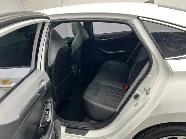 Changan Raeton Plus — Фото автомобиля 14