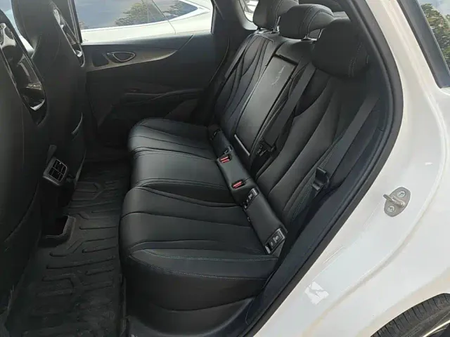 BYD Seal 06 — Фото автомобиля 16