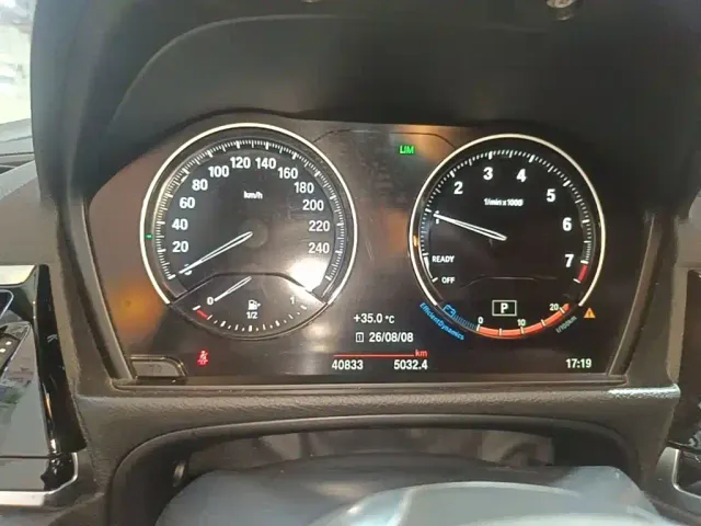 BMW 1 Series — Фото автомобиля 11