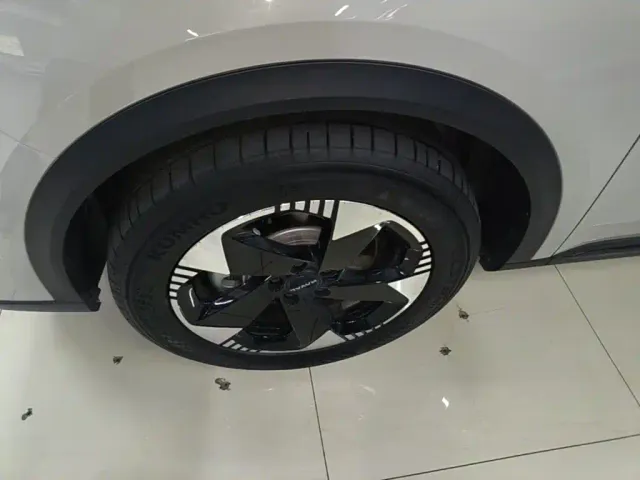 Haval Xiaolong MAX — Фото автомобиля 22
