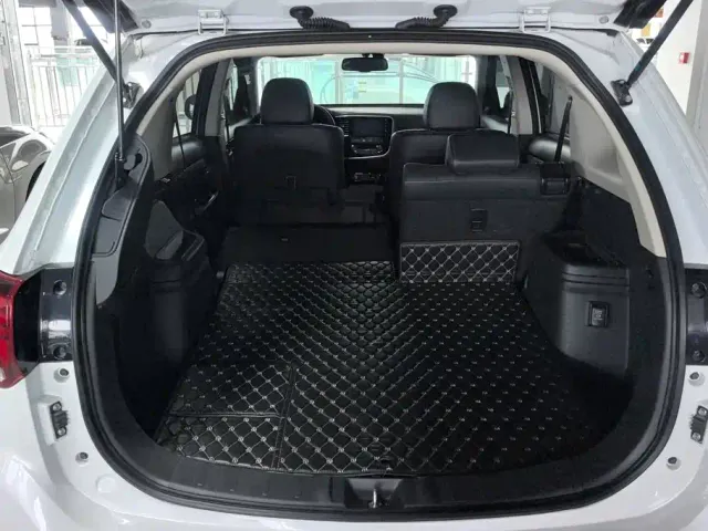 Mitsubishi Outlander — Фото автомобиля 4