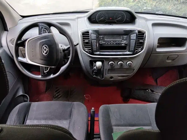 Maxus Xintu V80 — Фото автомобиля 12