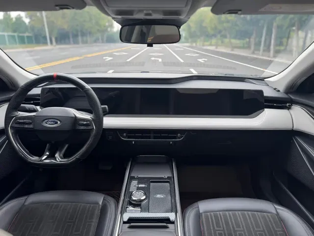 Ford Mondeo — Фото автомобиля 11