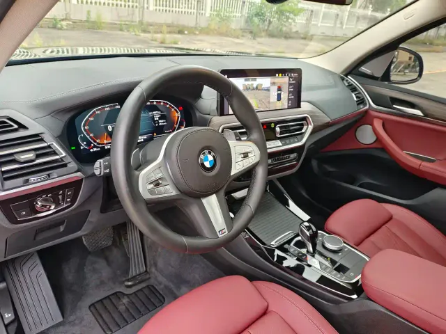 BMW X3 — Фото автомобиля 12