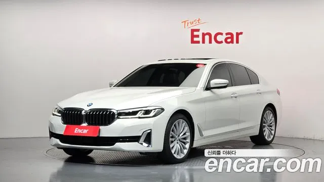 Фотография автомобиля — BMW 5 Series G30