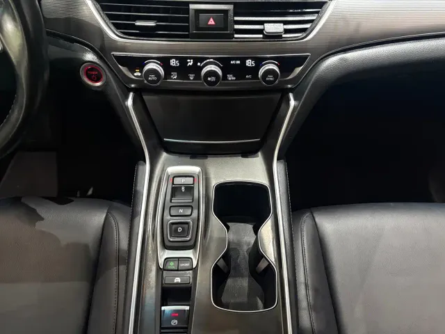 Honda Accord — Фото автомобиля 19