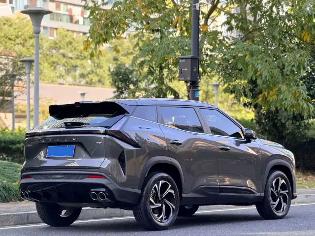 Geely Boyue — Фото автомобиля 6