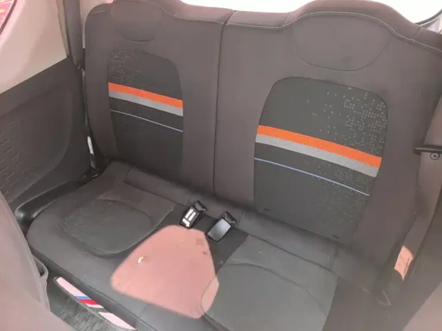 Wuling Hongguang Mini EV — Фото автомобиля 16