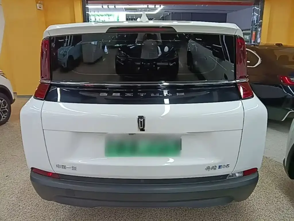 Besturn Bestune NAT 2022 Comfort Ride Edition 120kW 419km — Фото автомобиля 5