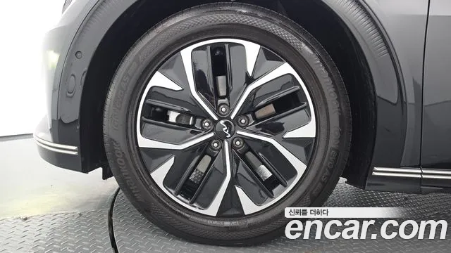 Kia EV6 — Фото автомобиля 5