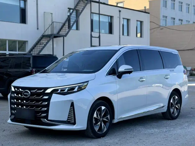 Фотография автомобиля — GAC Trumpchi M6
