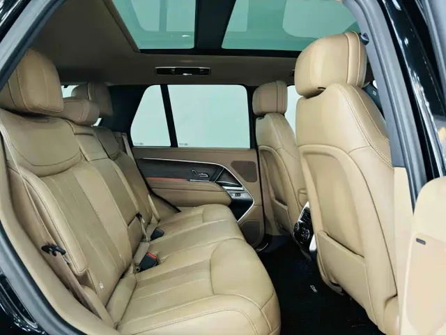 Land Rover Range Rover — Фото автомобиля 30