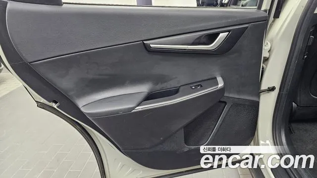 Kia EV6 — Фото автомобиля 14