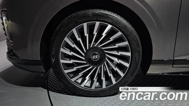 Hyundai Grandeur GN7 — Фото автомобиля 5