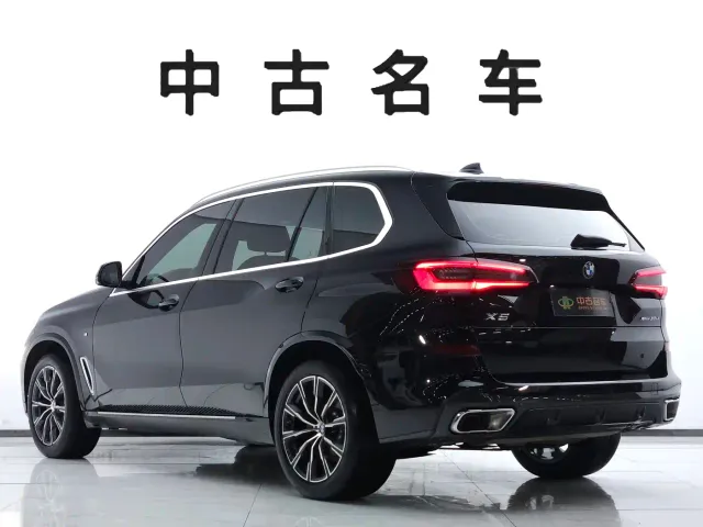BMW X5 — Фото автомобиля 6
