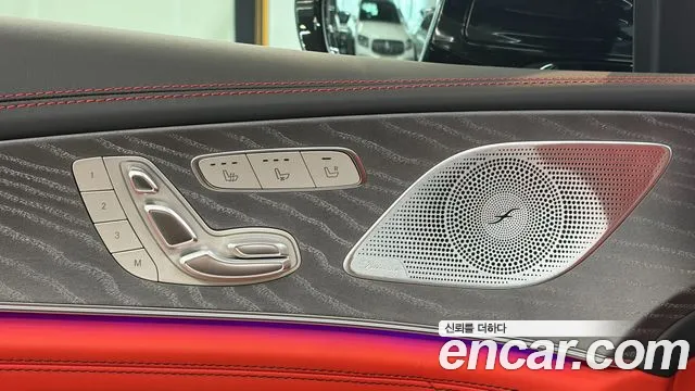 Mercedes-Benz AMG GT 4 двери 43 4MATIC+ — Фото автомобиля 14