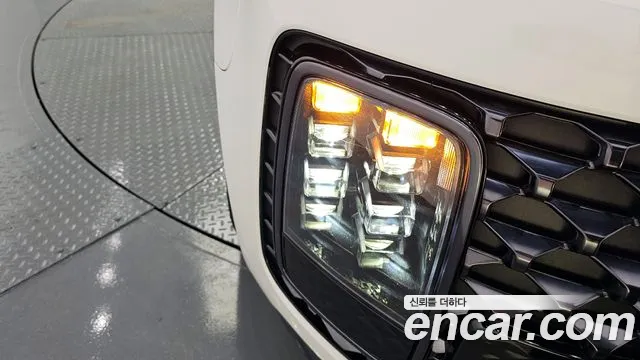 Hyundai Staria Staria 4WD Lounge 9 мест — Фото автомобиля 22