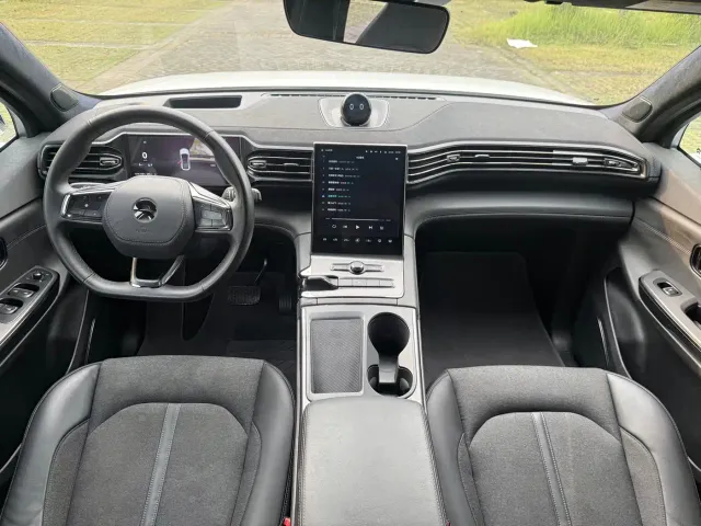 Nio EC6 — Фото автомобиля 7