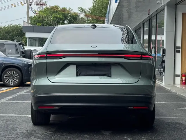 Nio EC7 — Фото автомобиля 4