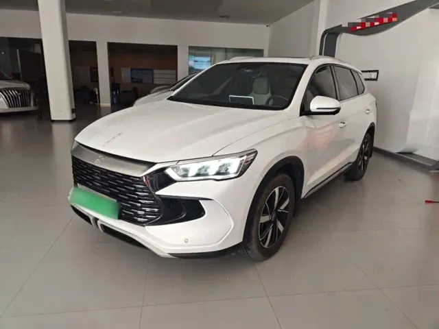 Фотография автомобиля — BYD Song Pro