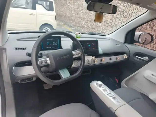 Changan Lumin — Фото автомобиля 9