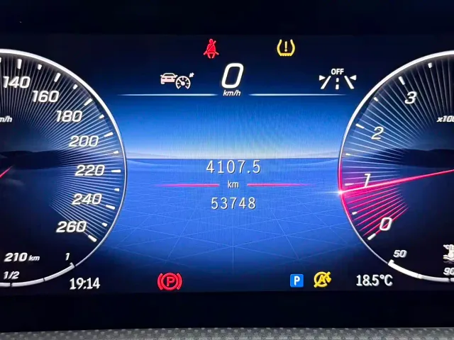 Mercedes-Benz A-Class — Фото автомобиля 12