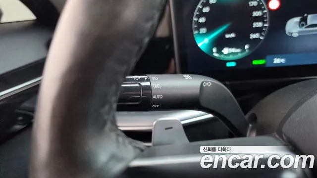 Hyundai Grandeur — Фото автомобиля 24