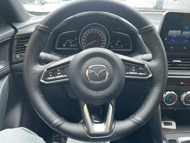 Mazda CX-4 — Фото автомобиля 16