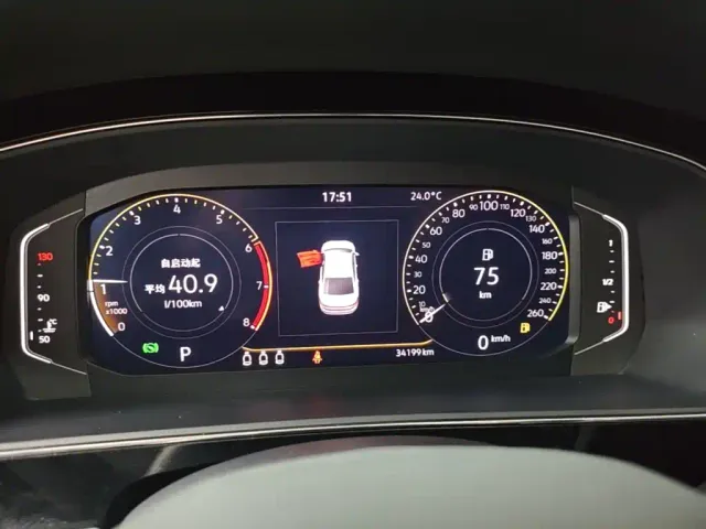 Volkswagen Passat — Фото автомобиля 11