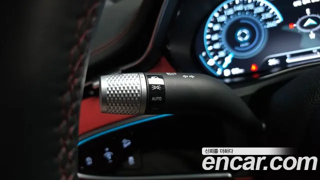 Genesis GV70 2.2 Дизель AWD — Фото автомобиля 30