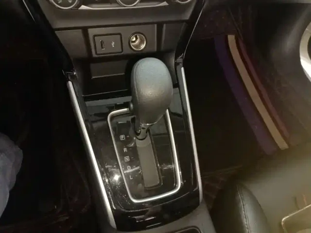 Nissan Sylphy — Фото автомобиля 13