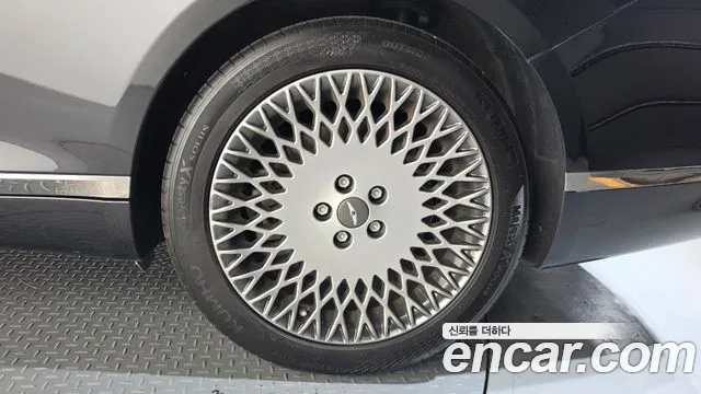 Genesis G80 Бензин 2.5 турбо AWD — Фото автомобиля 19