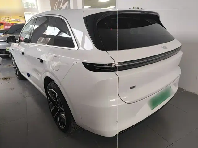 Li Auto L6 — Фото автомобиля 4