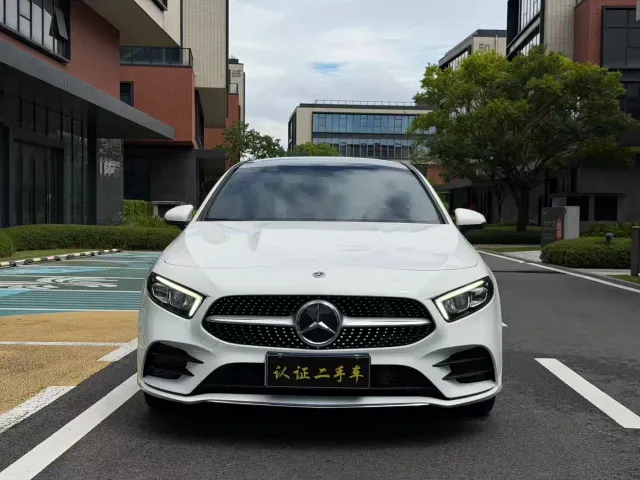 Mercedes-Benz A-Class — Фото автомобиля 2