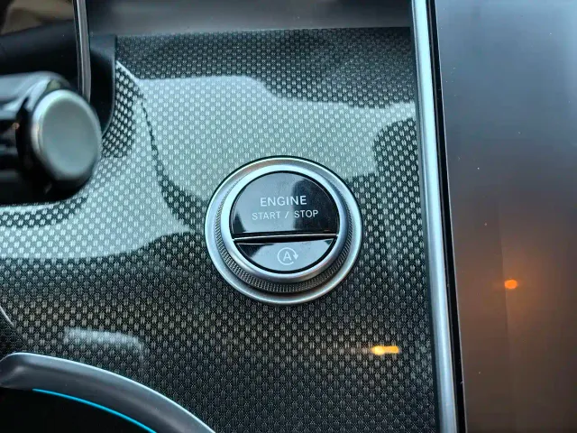 Mercedes-Benz C-Class — Фото автомобиля 4
