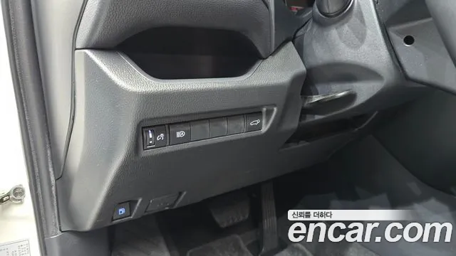 Toyota RAV4 — Фото автомобиля 14