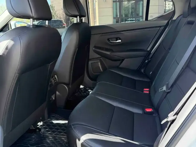 Nissan Sylphy — Фото автомобиля 6